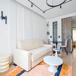 Relax In A Stylish Flat In Montmartre Paris